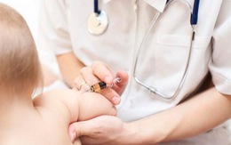 ​Tiêm vaccine viêm gan B cho trẻ trong 24 giờ đầu sau sinh