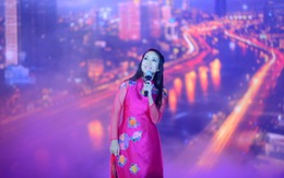 Live show của Thanh Thúy - cô ca sĩ theo nghiệp lính