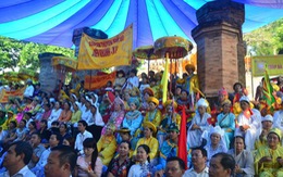 Hàng trăm ngàn người dự Lễ hội Tháp Bà Ponagar 2015
