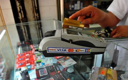 Hợp đồng phát hành thẻ tín dụng phải đăng ký mẫu