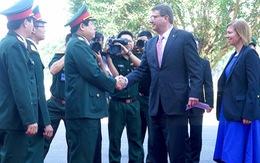 Việt Nam - Mỹ hội đàm hợp tác quốc phòng
