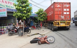 ​Vấn đề an toàn của xe container: Khó cũng phải làm