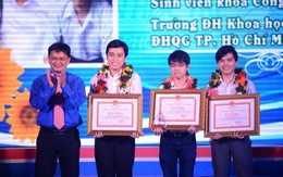 Trao thưởng hội thi tin học thành phố