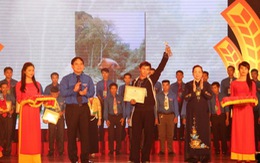 150 thanh niên nhận Giải thưởng Lương Định Của