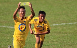 Chủ nhà U-17 TP.HCM ra quân thất bại