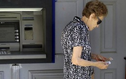 ​Các ngân hàng Hi Lạp tiếp tục đóng cửa