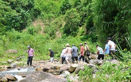 Hai tướng công an truy bắt nghi phạm tại Yên Bái