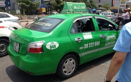 Bắt khẩn cấp tài xế taxi tông CSGT rồi bỏ chạy