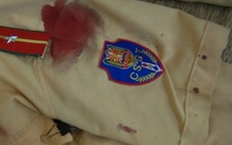 Xử lý vi phạm, một trung úy CSGT bị đâm thấu ngực