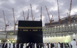 Sập cần cẩu ở Mecca do mưa gió,  107 người chết