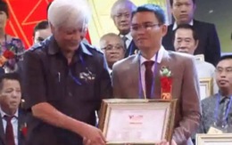 Thầy bói được vinh danh trong “Vinh quang Việt Nam 2015”