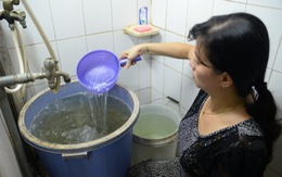Cư dân TP.HCM uống nước thừa lẫn thiếu hóa chất diệt khuẩn clor