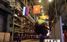 Nga hạ thủy tàu ngầm Kilo mới của Việt Nam