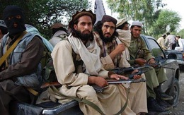 Taliban treo cổ sĩ quan tình báo Pakistan