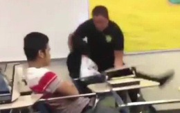 Sa thải cảnh sát Mỹ ném học sinh xuống sàn