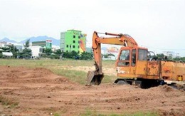 Bí thư Thành ủy Đinh La Thăng: "Giúp doanh nghiệp là giúp chính mình"