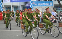 Công an tỉnh Tiền Giang tiếp nhận 100 xe đạp tuần tra