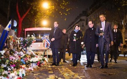 Tổng thống Mỹ Obama tưởng niệm các nạn nhân Paris