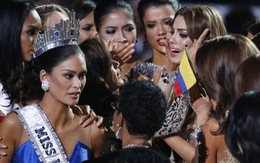 ​Lộ video hoa hậu Philippines bị hất hủi và khóc sau cánh gà