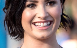 ​Demi Lovato kêu gọi nâng cao nhận thức về chứng nghiện ngập