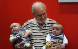 Người đàn ông 60 năm hiến máu hiếm cứu hàng triệu trẻ em