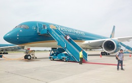 Airbus A350 mới của Vietnam Airlines trục trặc tại Paris