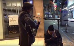​Tiếng hát của người đàn ông vô gia cư khiến đám đông sửng sốt