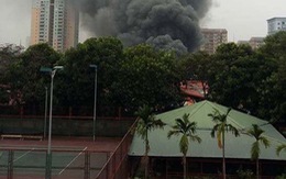 Cháy lớn ở gara ôtô trong chợ Xanh Văn Quán - Yên Phúc