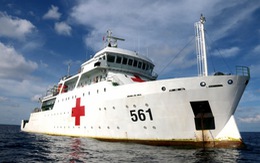 Tàu bệnh viện HQ-561 ở Trường Sa