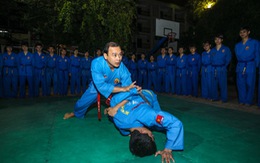 Nhà ngoại giao và tình yêu vovinam