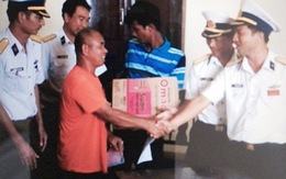 Bàn giao ngư dân gặp nạn ở đảo Sinh Tồn cho Philippines