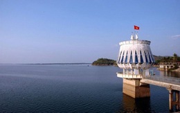 Hồ Dầu Tiếng tạm ngưng xả nước 15 ngày
