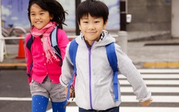 Clip trẻ em Nhật qua đường biết cám ơn người dừng xe