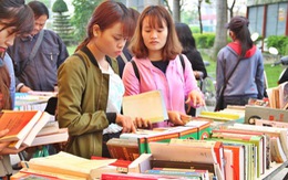 Huế mở “Phiên chợ sách cũ” cả chục ngàn đầu sách