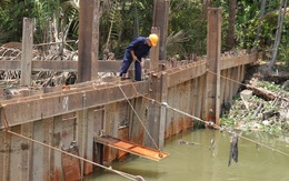 Tiền Giang giao công an bảo vệ nguồn nước cho dân