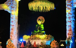 Chiêm bái tượng Phật ngọc lớn nhất thế giới tại Việt Nam