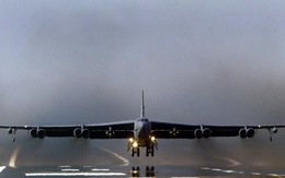 Mỹ đưa B-52 tới Trung Đông để chống IS