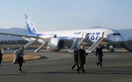 Mỹ yêu cầu sửa khẩn động cơ 176 máy bay Boeing 787