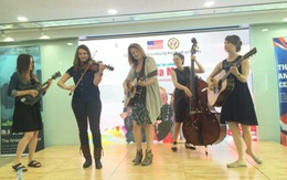 Ban nhạc Della Mae biểu diễn miễn phí ở Việt Nam