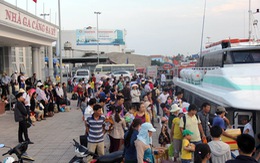 Hơn 2.100 khách ra Lý Sơn trong ngày nghỉ lễ đầu tiên