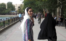 Hijab, đâu chỉ có màu đen