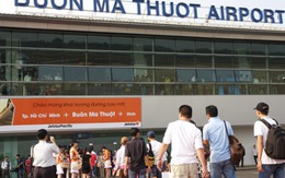 Sân bay Buôn Ma Thuột tạm đóng cửa do đường lăn bị tróc