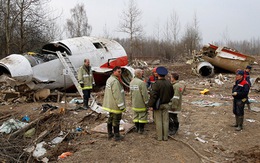 Vì sao Ba Lan khai quật 96 thi thể rơi máy bay 6 năm trước?