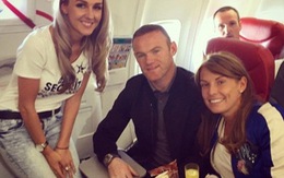 Rooney đi máy bay giá rẻ