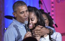 Xem clip Tổng thống Obama hát mừng sinh nhật con gái