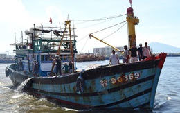 Ngư dân Đà Nẵng vớt một thi thể tại Hoàng Sa
