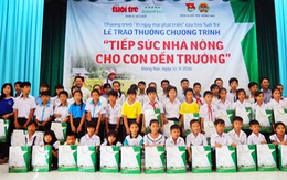 ​​Trao thưởng cho 60 con em nông dân Đồng Nai học giỏi