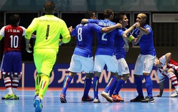 Tuyển futsal Ý và VN cùng dẫn đầu bảng C