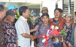 Indonesia trao trả 228 ngư dân Việt Nam trên biển 