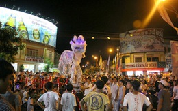 Đà Nẵng cấm múa lân trên đường phố